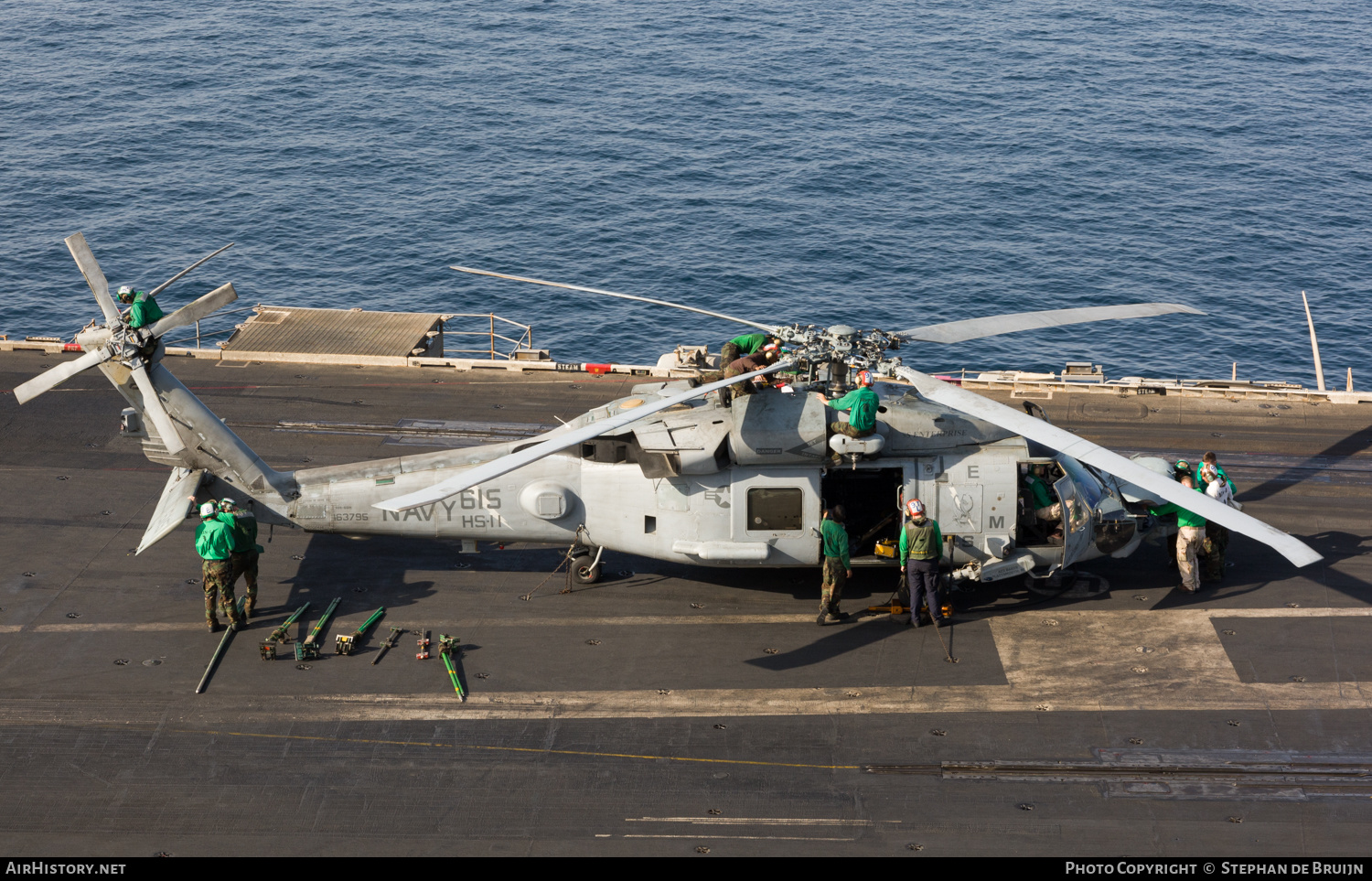 Aircraft Photo of 163795 | Sikorsky HH-60H Seahawk (S-70B-5) | USA - Navy | AirHistory.net #338673