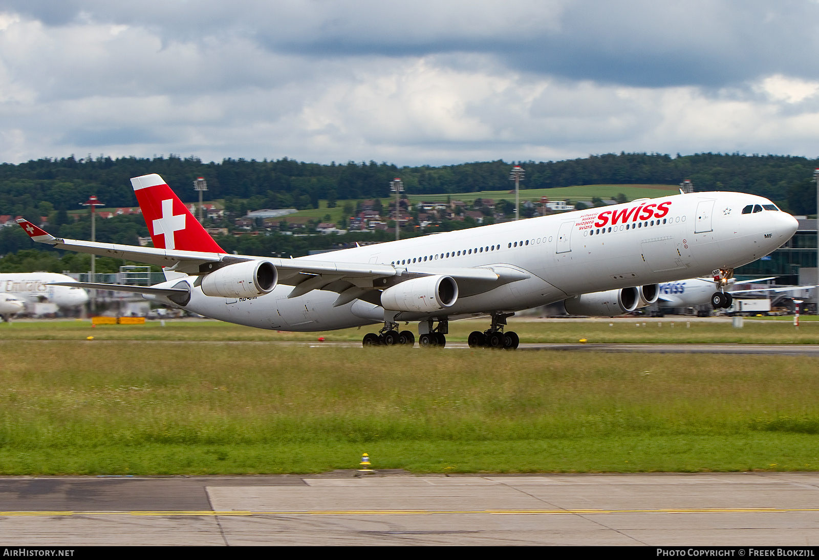 Aircraft Photo of HB-JMF | Airbus A340-313 | Swiss International Air Lines | AirHistory.net #338742