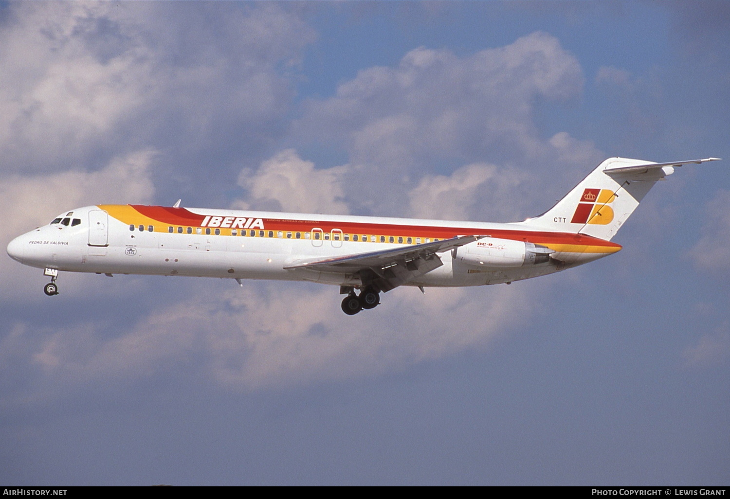 Aircraft Photo of EC-CTT | McDonnell Douglas DC-9-34CF | Iberia | AirHistory.net #338823