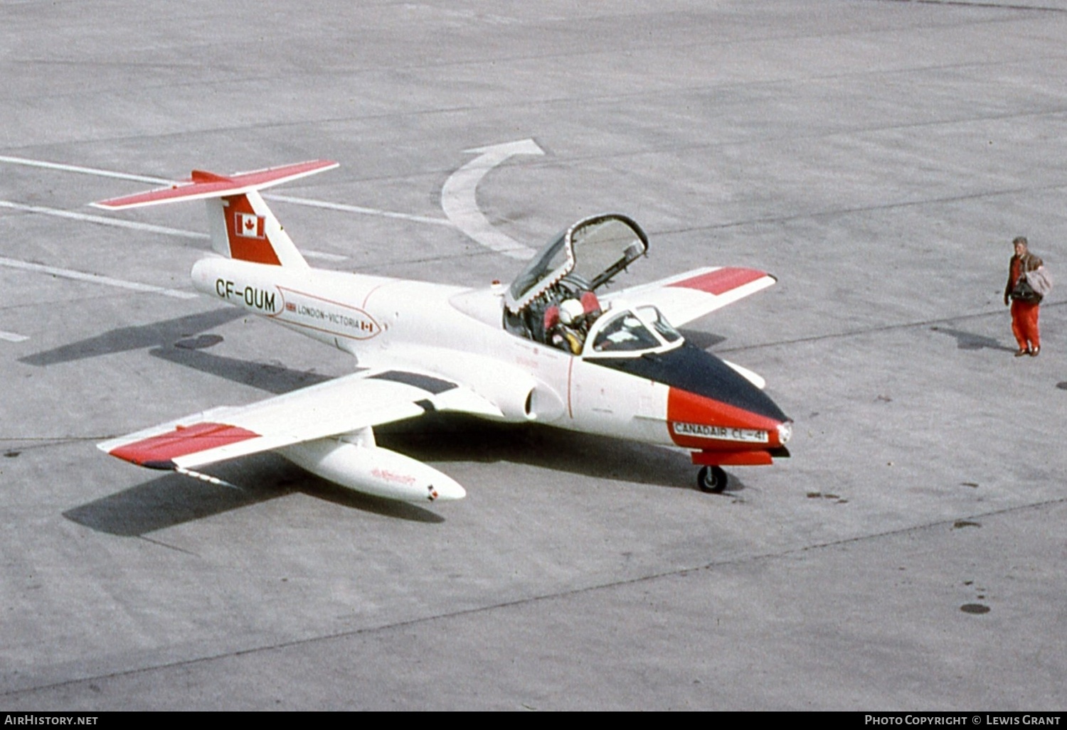 Aircraft Photo of CF-OUM | Canadair CT-114 Tutor (CL-41A) | AirHistory.net #338840