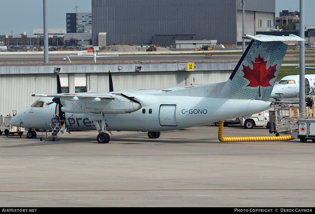 Aircraft Photo of C-GONO | De Havilland Canada DHC-8-102 Dash 8 | Air Canada Express | AirHistory.net #338878