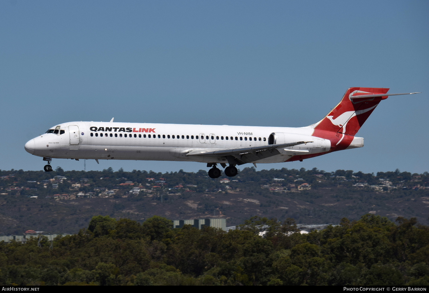 Aircraft Photo of VH-NXM | Boeing 717-231 | QantasLink | AirHistory.net #338901