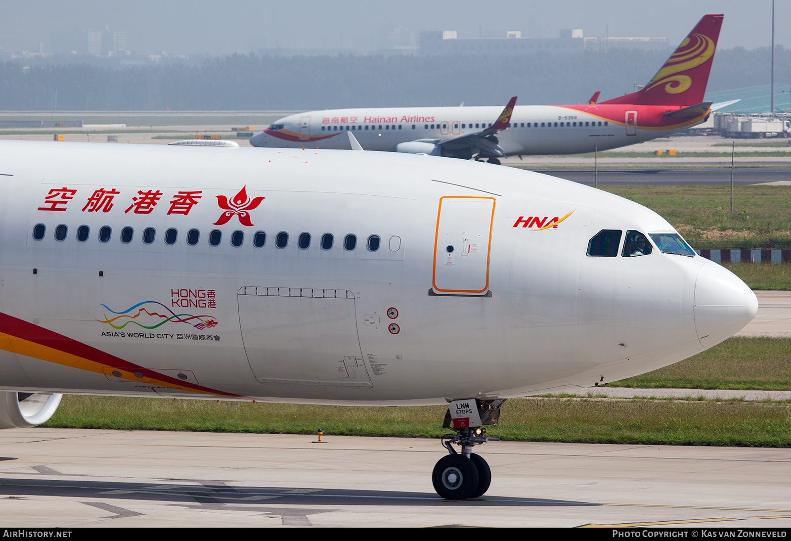 Aircraft Photo of B-LNM | Airbus A330-343 | Hong Kong Airlines | AirHistory.net #338906