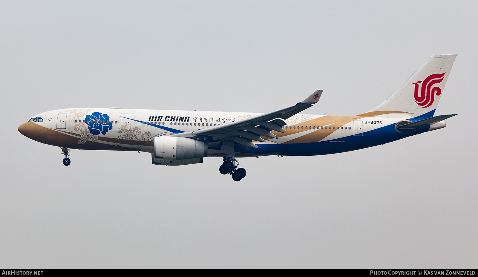 Aircraft Photo of B-6076 | Airbus A330-243 | Air China | AirHistory.net #338908