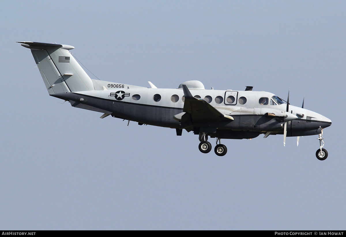 Aircraft Photo of 09-0656 / 090656 | Hawker Beechcraft MC-12W Liberty (350ER) | USA - Air Force | AirHistory.net #338945