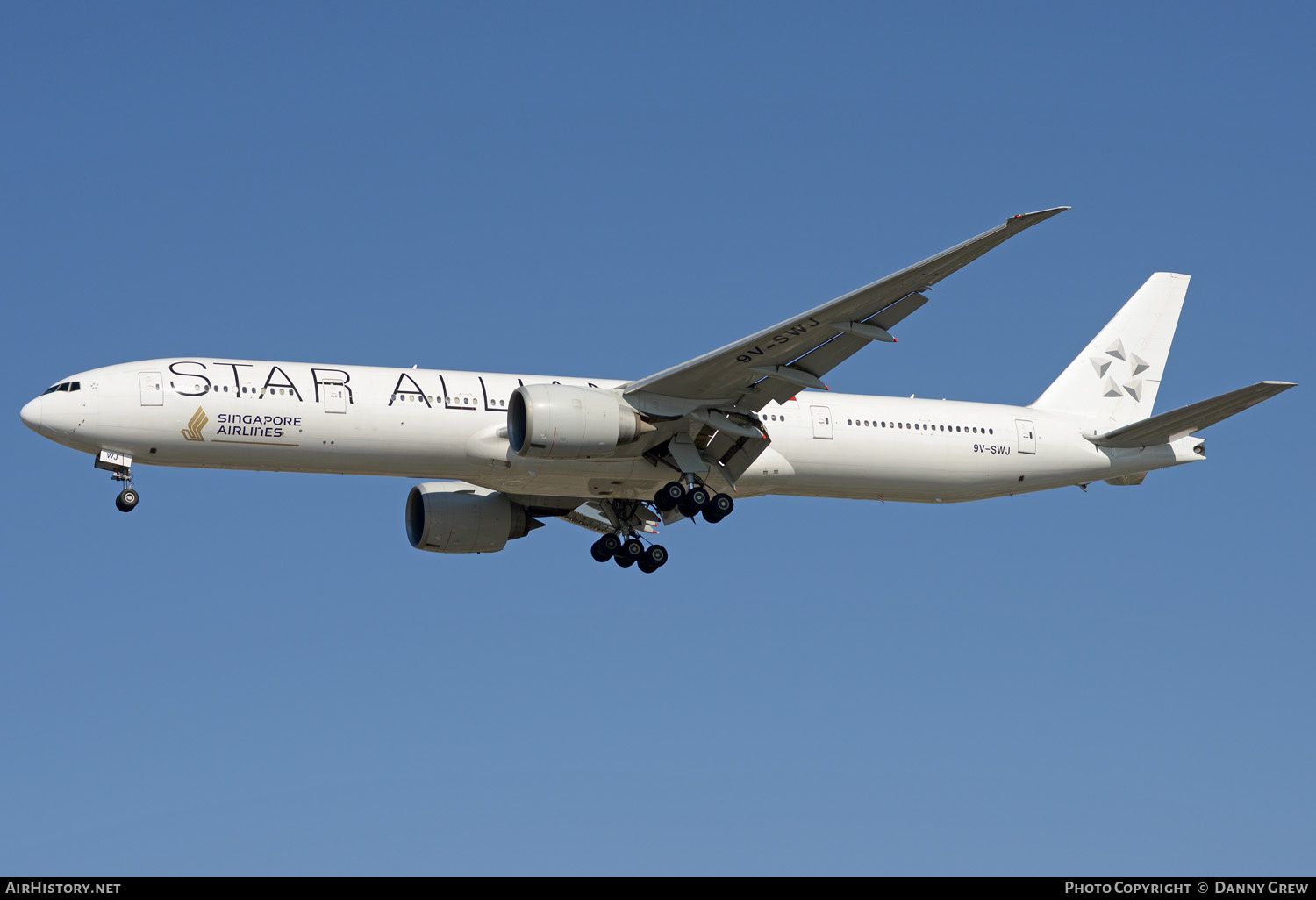 Aircraft Photo of 9V-SWJ | Boeing 777-312/ER | Singapore Airlines | AirHistory.net #338978