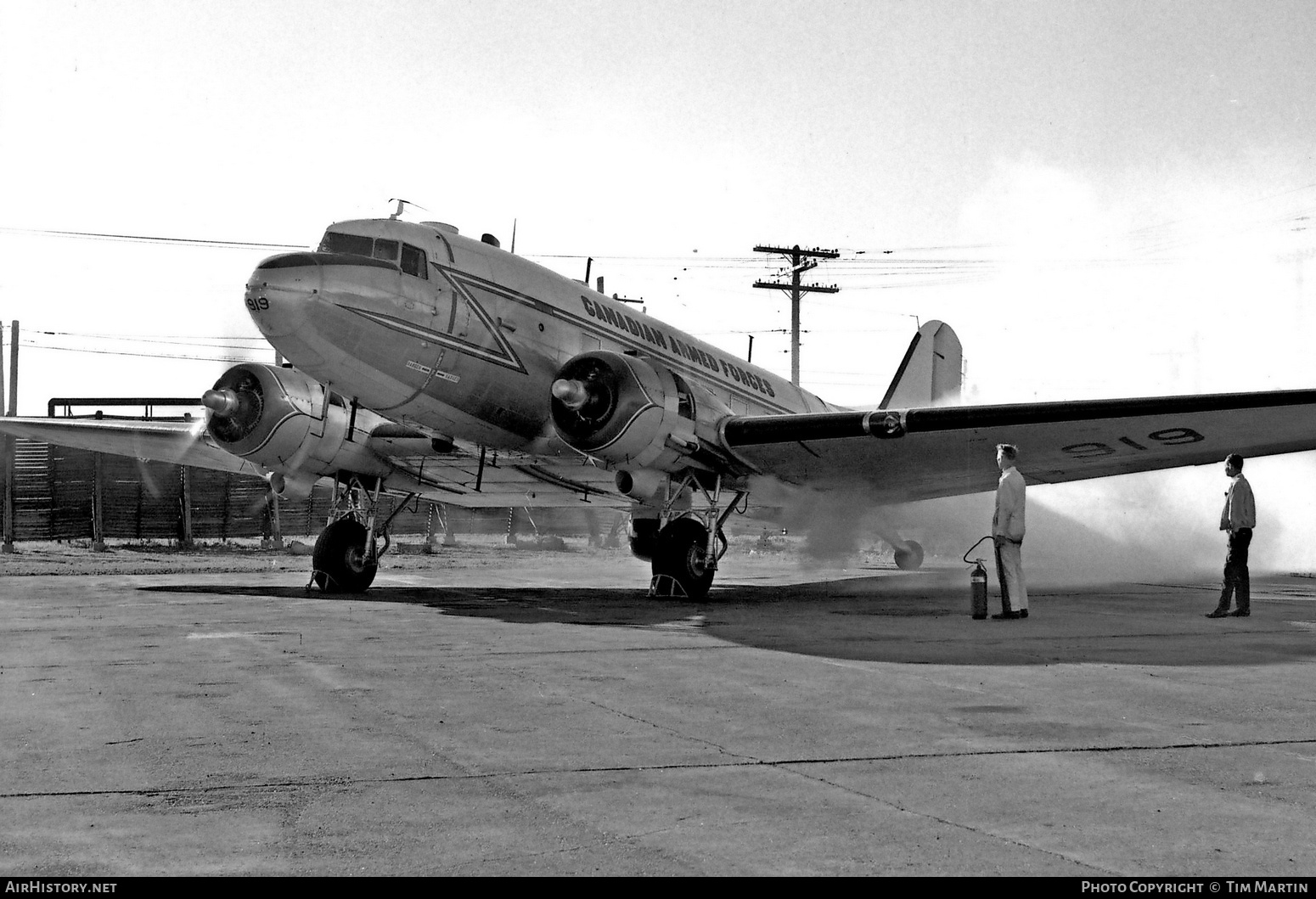 Aircraft Photo of 12919 | Douglas CC-129 Dakota 3 | Canada - Air Force | AirHistory.net #339021