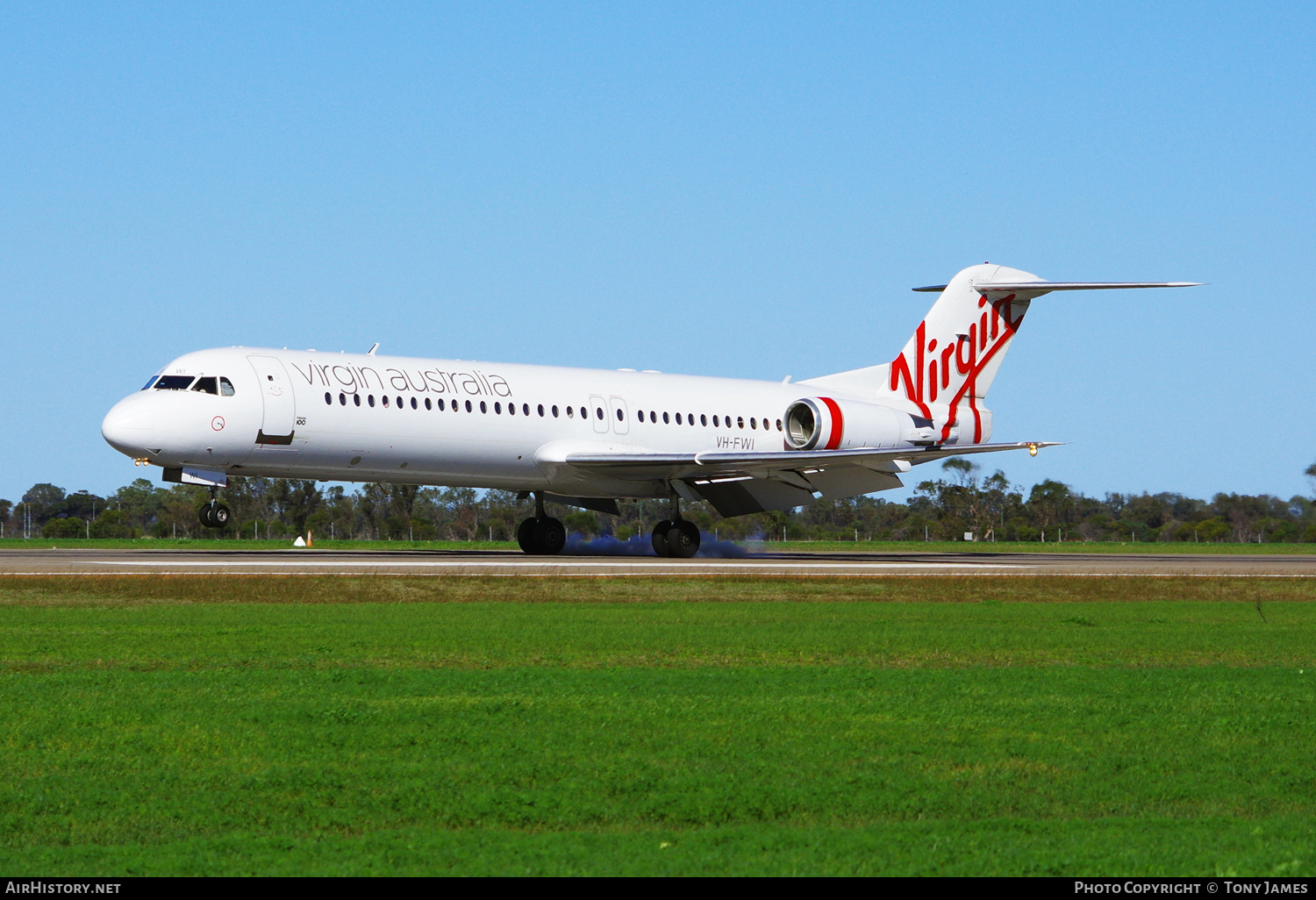 Aircraft Photo of VH-FWI | Fokker 100 (F28-0100) | Virgin Australia Regional Airlines | AirHistory.net #339143