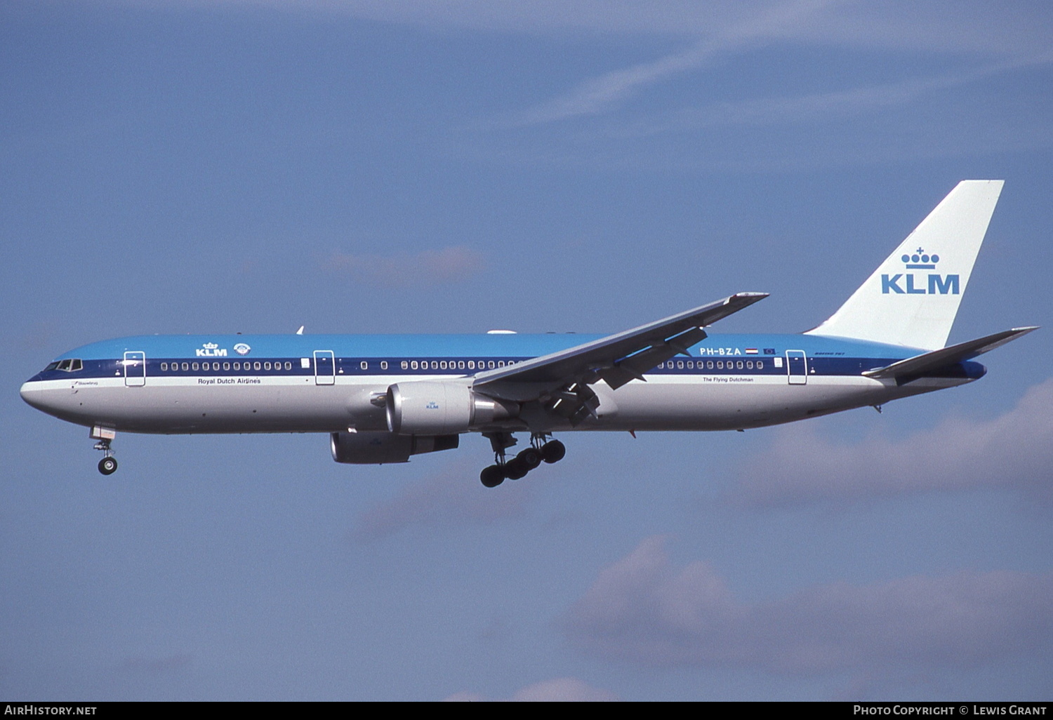 Aircraft Photo of PH-BZA | Boeing 767-306/ER | KLM - Royal Dutch Airlines | AirHistory.net #339156