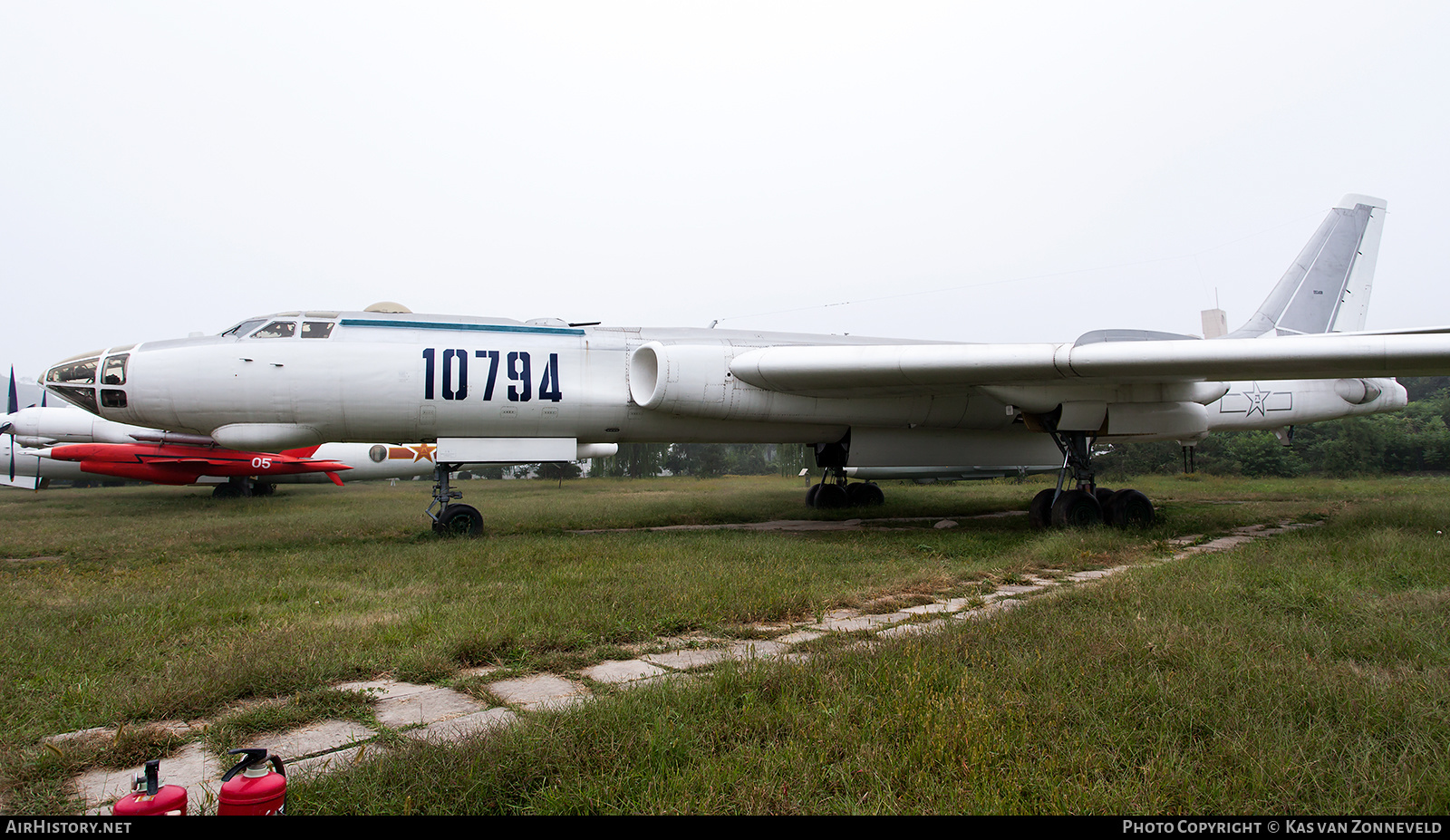 Aircraft Photo of 10794 | Xian H6A | China - Air Force | AirHistory.net #339186