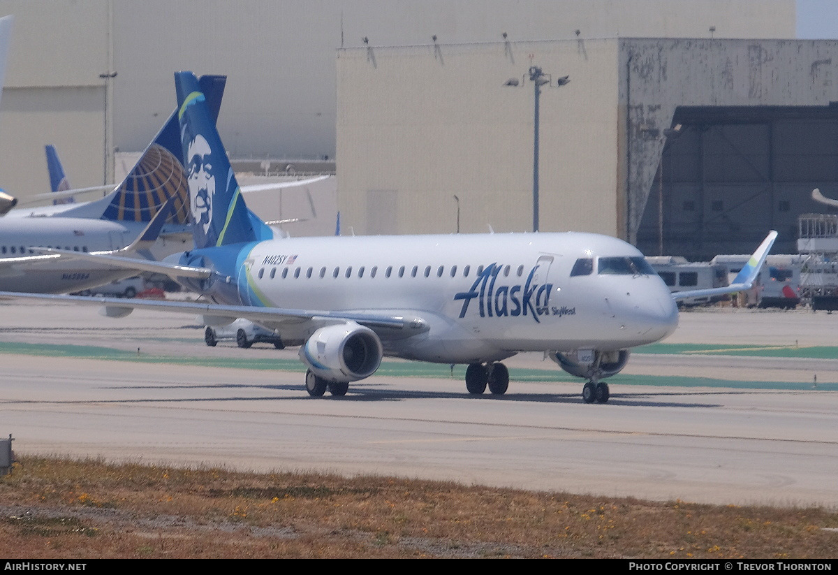 Aircraft Photo of N402SY | Embraer 175LR (ERJ-170-200LR) | Alaska Airlines | AirHistory.net #339307