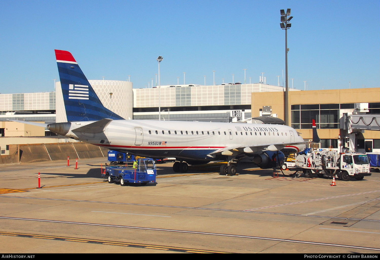 Aircraft Photo of N958UW | Embraer 190AR (ERJ-190-100IGW) | US Airways | AirHistory.net #339341