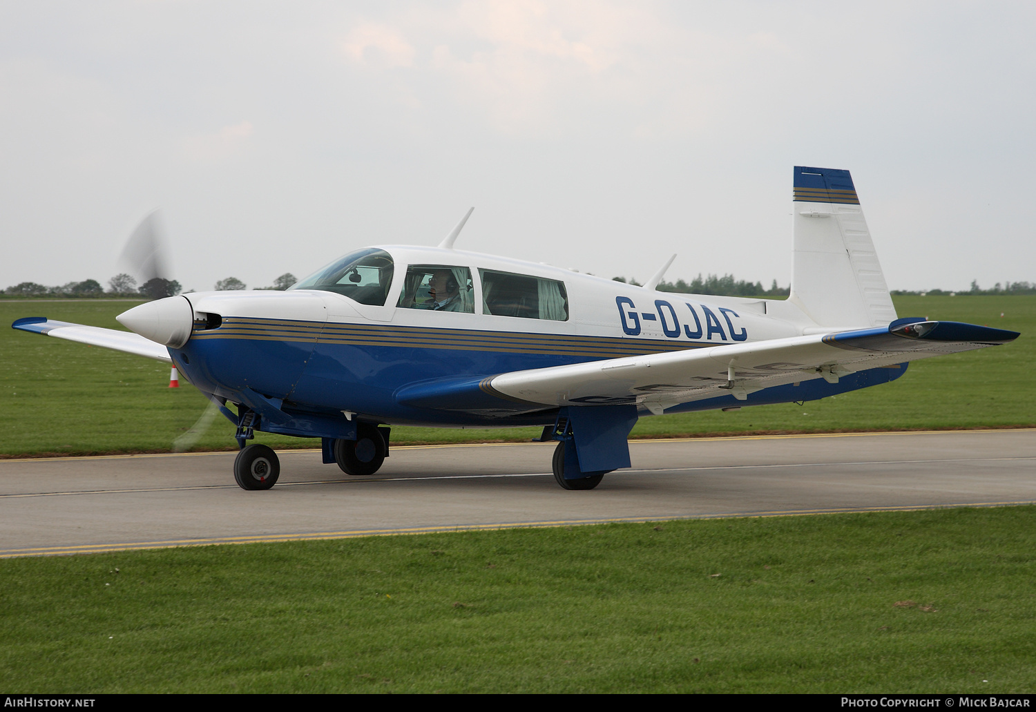 Aircraft Photo of G-OJAC | Mooney M-20J 201 | AirHistory.net #339368