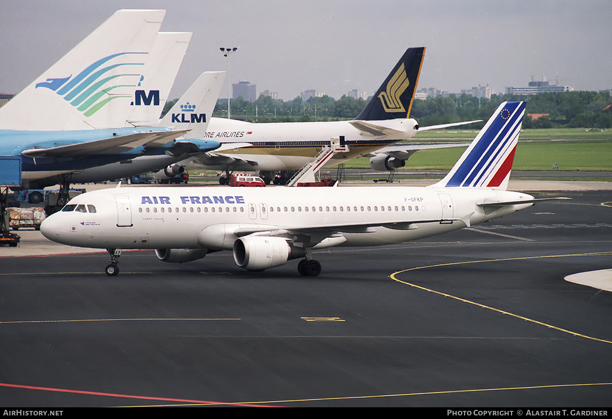 Aircraft Photo of F-GFKP | Airbus A320-211 | Air France | AirHistory.net #339369