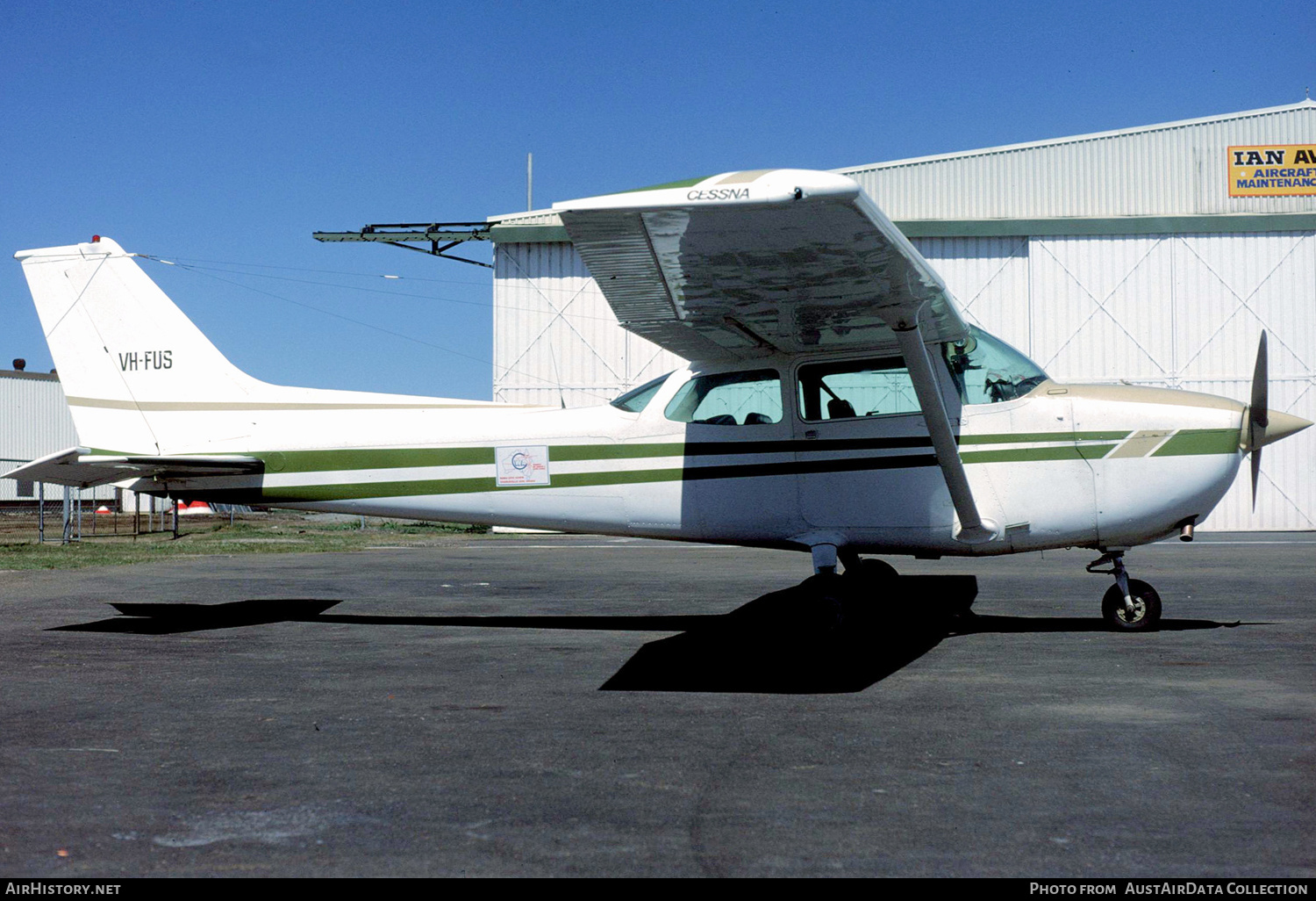 Aircraft Photo of VH-FUS | Cessna 172N Skyhawk | AirHistory.net #339403