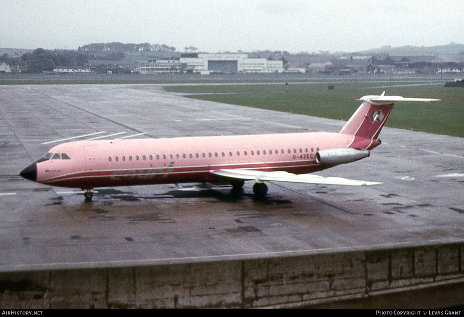 Aircraft Photo of G-AZEC | BAC 111-517FE One-Eleven | Court Line | AirHistory.net #339455