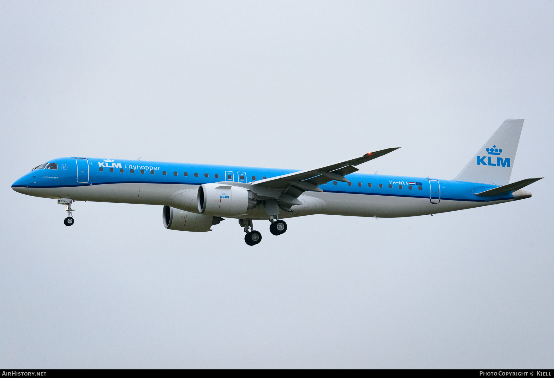 Aircraft Photo of PH-NXA | Embraer 195-E2 (ERJ-190-400) | KLM Cityhopper | AirHistory.net #339545