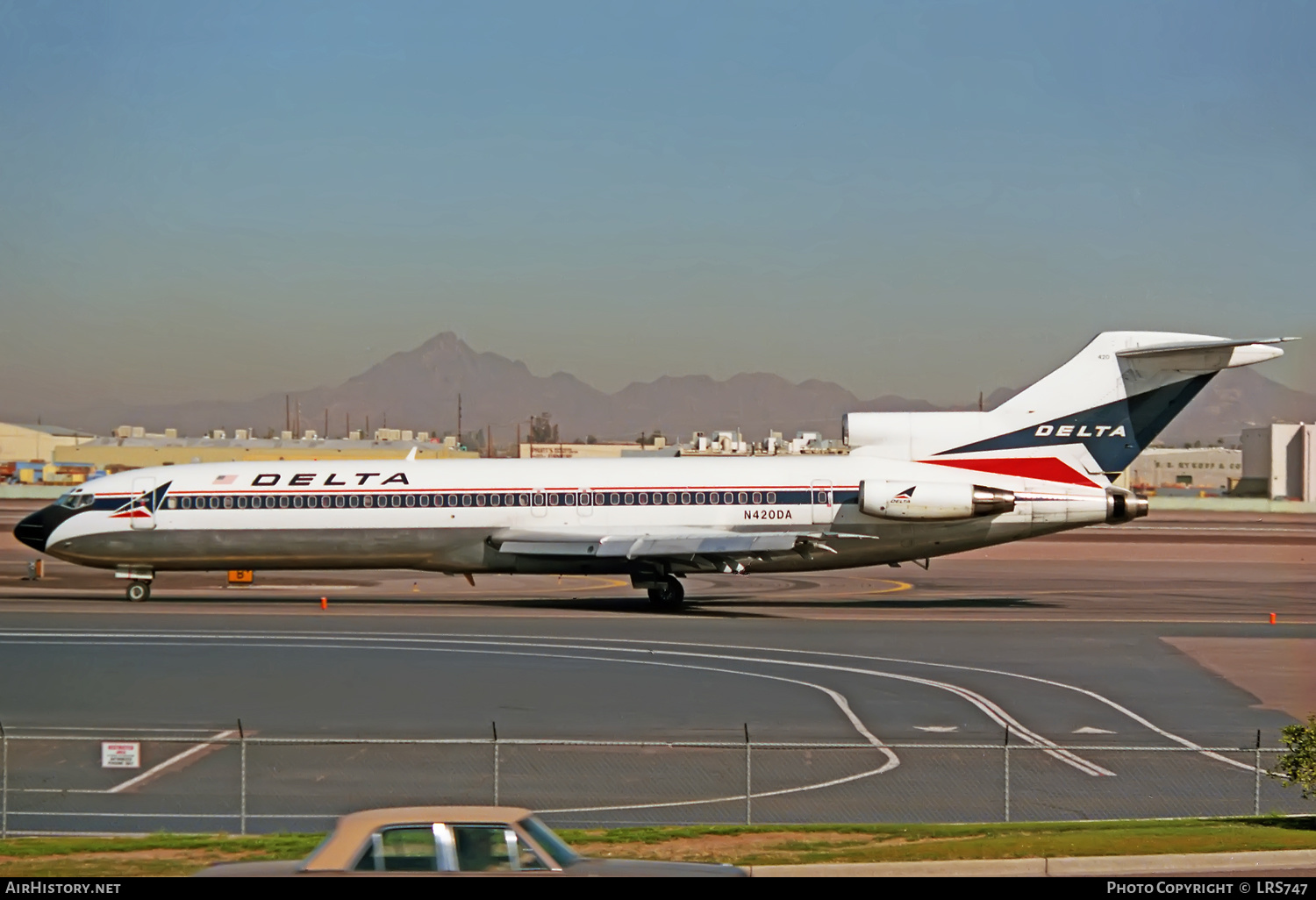 Aircraft Photo of N420DA | Boeing 727-232/Adv | Delta Air Lines | AirHistory.net #339580