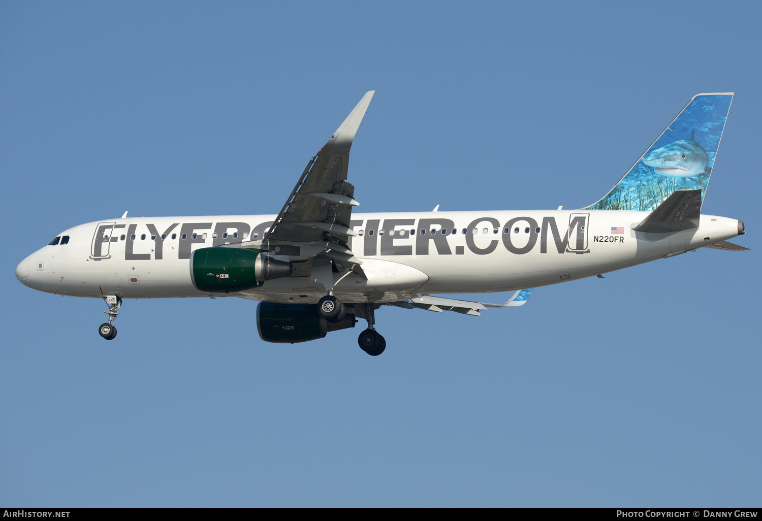 Aircraft Photo of N220FR | Airbus A320-214 | Frontier Airlines | AirHistory.net #339607