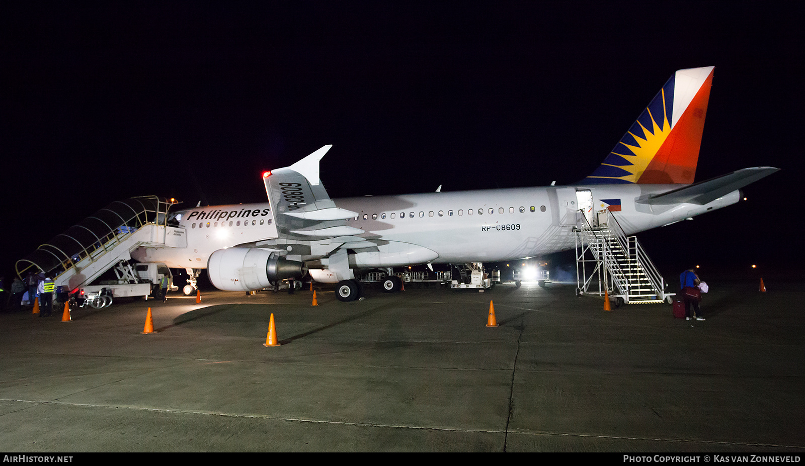 Aircraft Photo of RP-C8609 | Airbus A320-214 | Philippine Airlines | AirHistory.net #339743