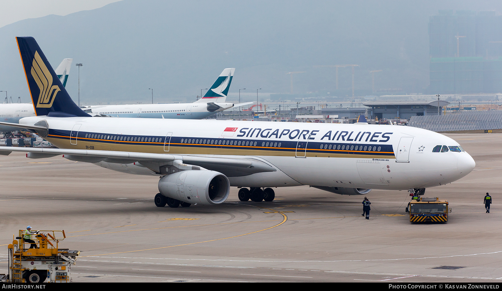 Aircraft Photo of 9V-SSB | Airbus A330-343 | Singapore Airlines | AirHistory.net #339767