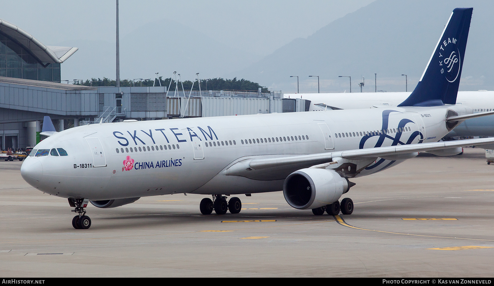 Aircraft Photo of B-18311 | Airbus A330-302 | China Airlines | AirHistory.net #339774