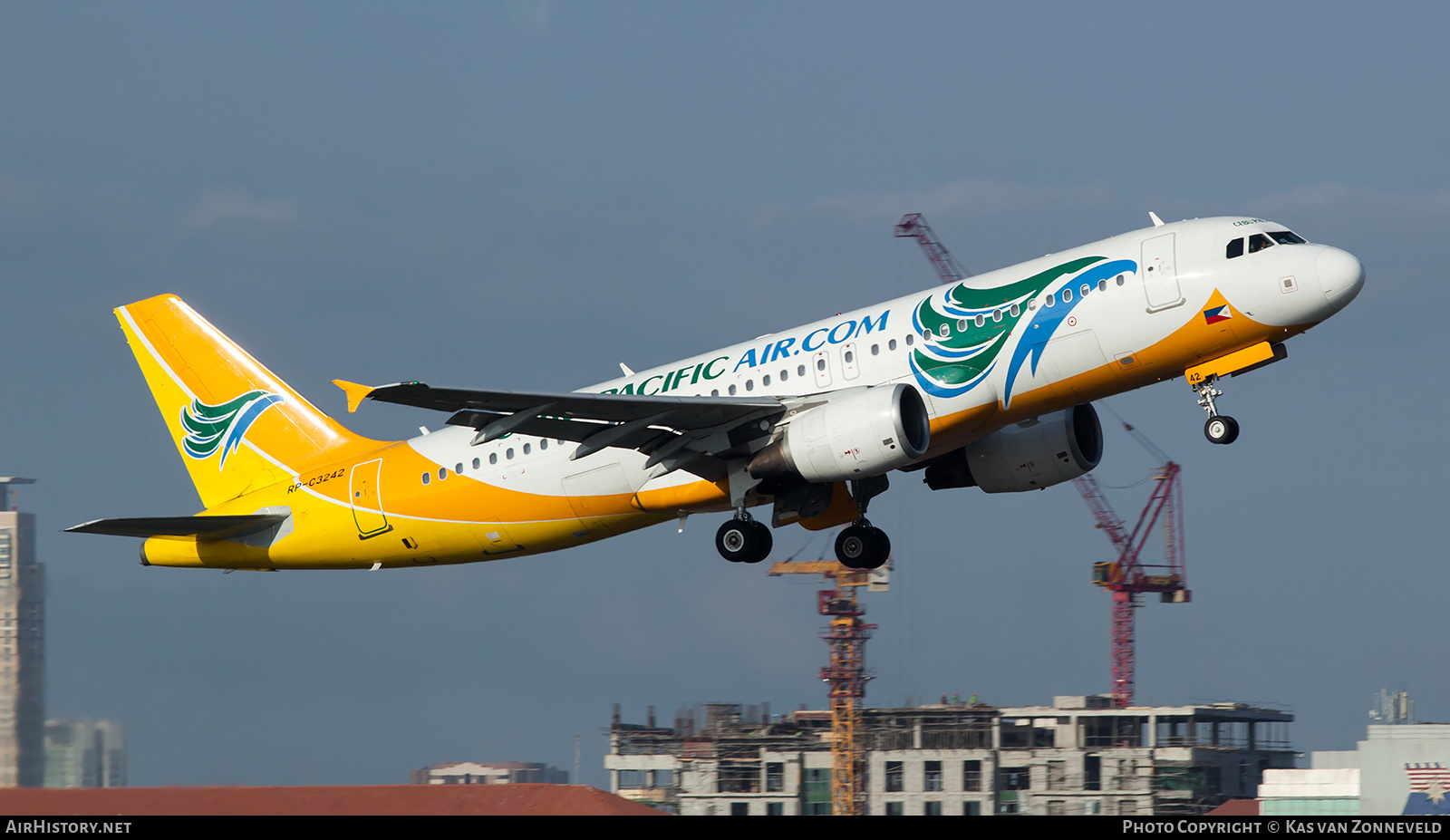 Aircraft Photo of RP-C3242 | Airbus A320-214 | Cebu Pacific Air | AirHistory.net #339782