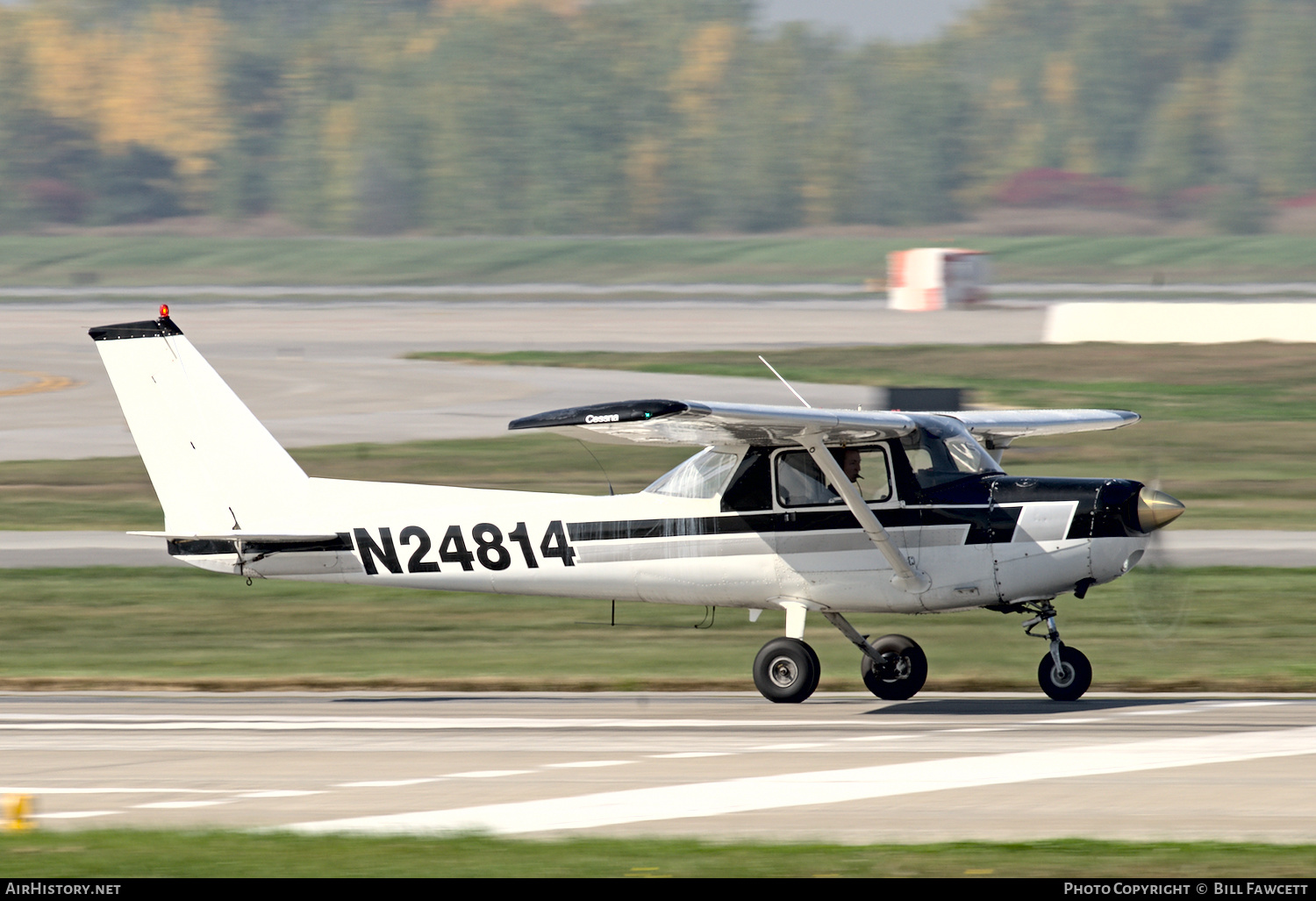 Aircraft Photo of N24814 | Cessna 152 | AirHistory.net #339801