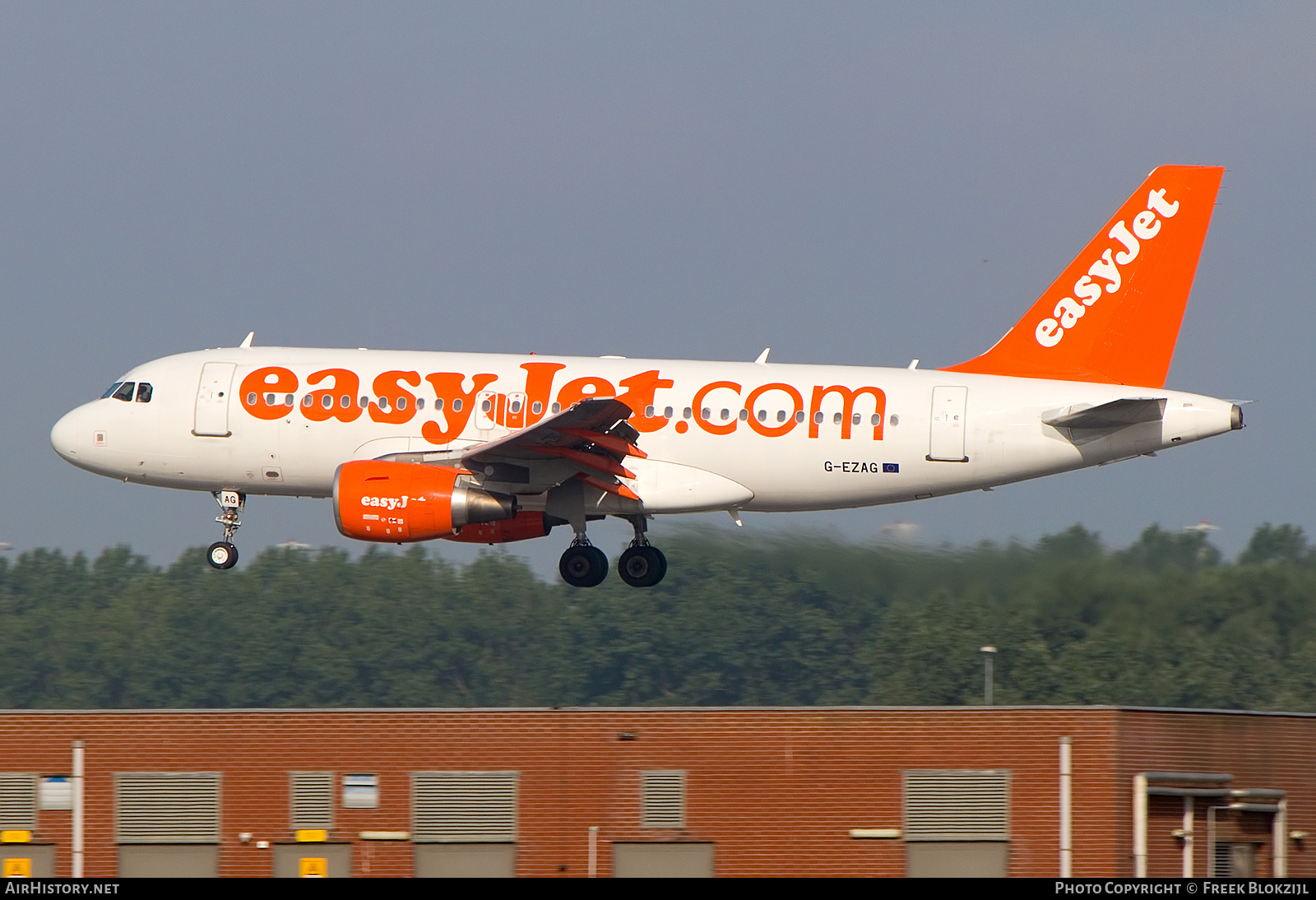 Aircraft Photo of G-EZAG | Airbus A319-111 | EasyJet | AirHistory.net #340002