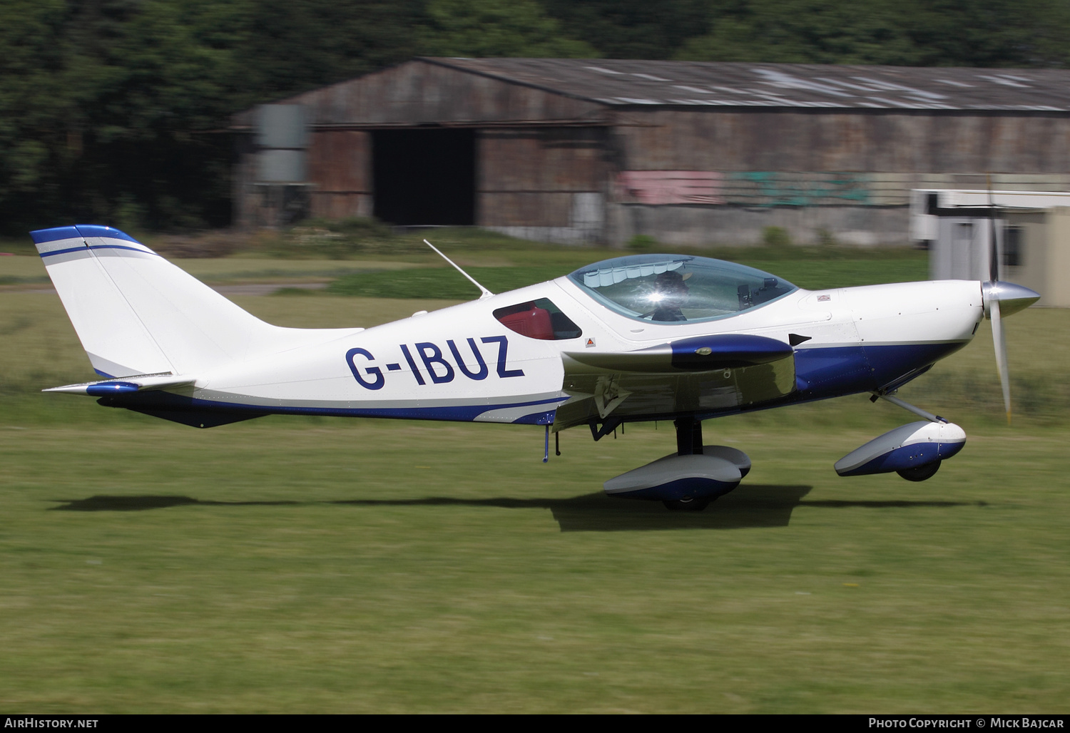 Aircraft Photo of G-IBUZ | Czech Aircraft Works SportCruiser | AirHistory.net #340032
