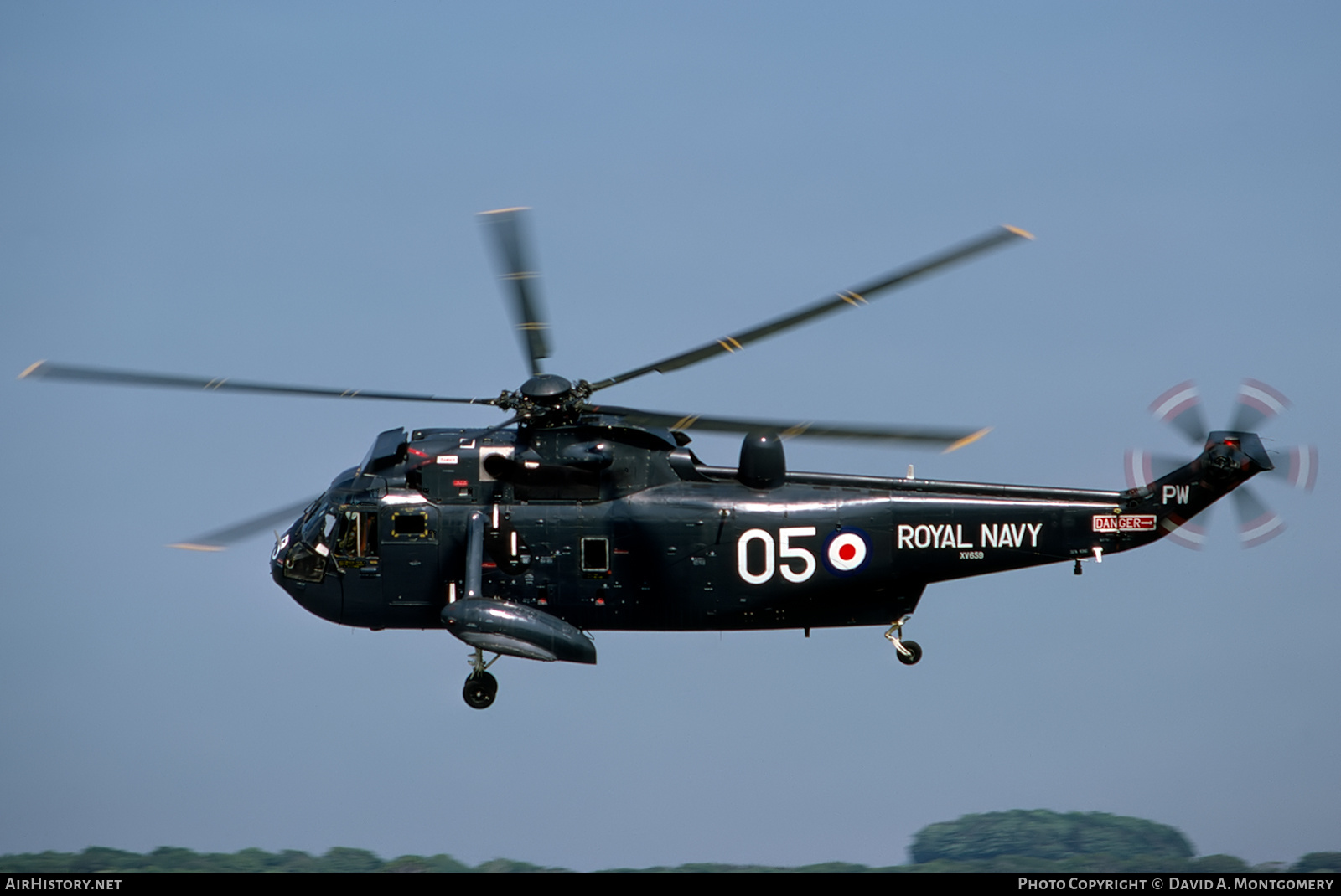 Aircraft Photo of XV659 | Westland WS-61 Sea King HAS2 | UK - Navy | AirHistory.net #340142