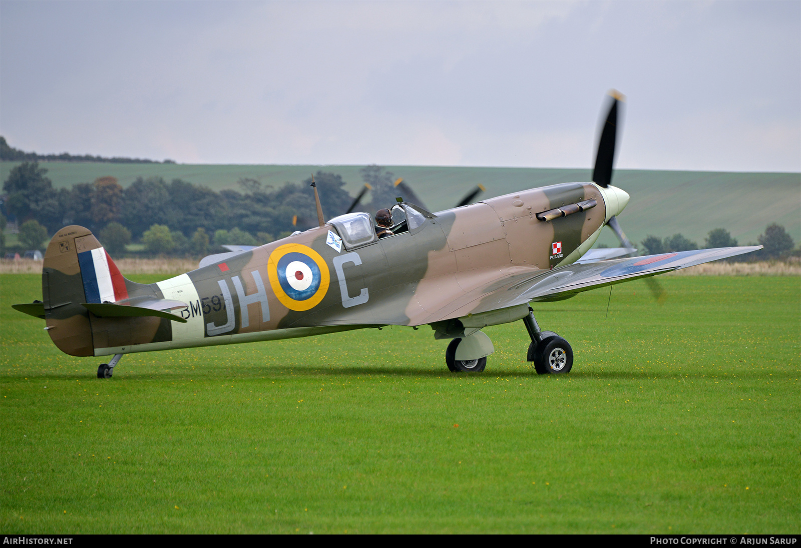 Aircraft Photo of G-MKVB / BM597 | Supermarine 349 Spitfire LF5B | UK - Air Force | AirHistory.net #340178