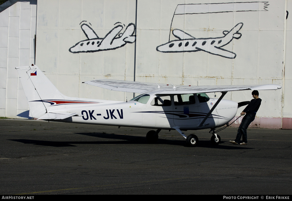 Aircraft Photo of OK-JKV | Cessna 172N Skyhawk | AirHistory.net #340203