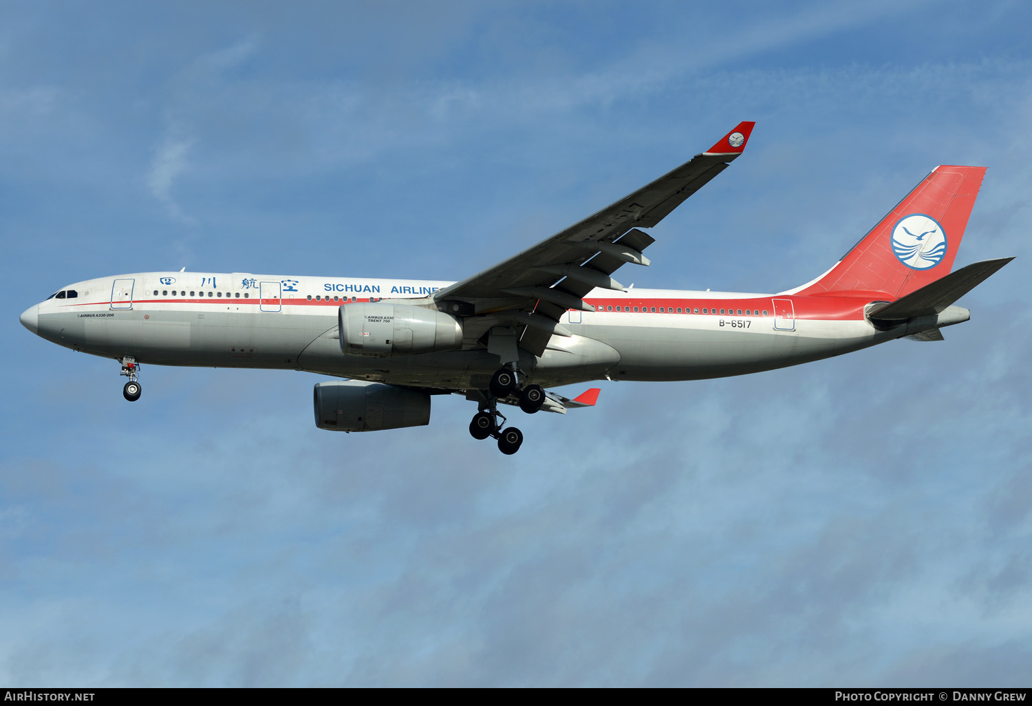 Aircraft Photo of B-6517 | Airbus A330-243 | Sichuan Airlines | AirHistory.net #340230