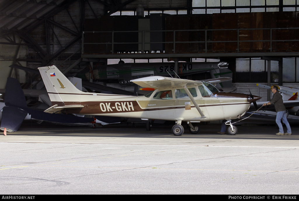 Aircraft Photo of OK-GKH | Cessna 172M Skyhawk | AirHistory.net #340239