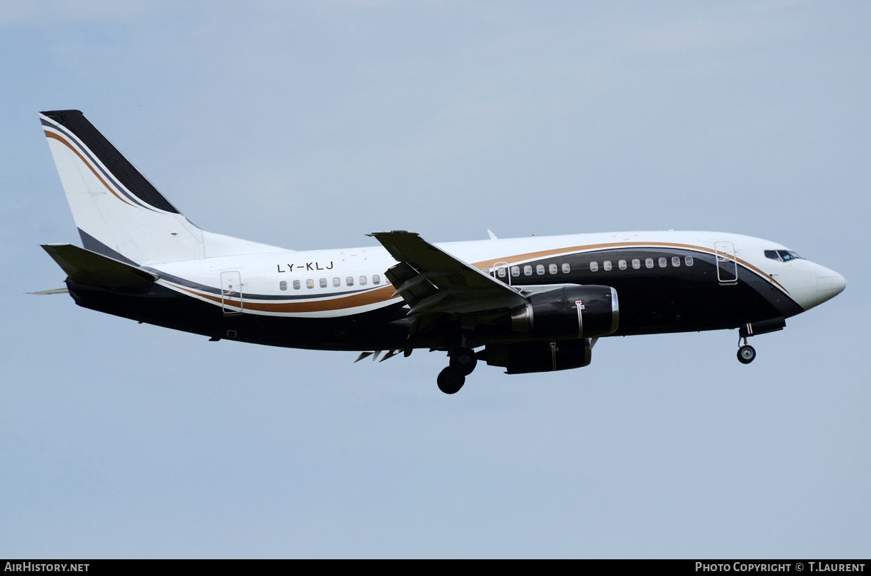 Aircraft Photo of LY-KLJ | Boeing 737-524 | AirHistory.net #340250