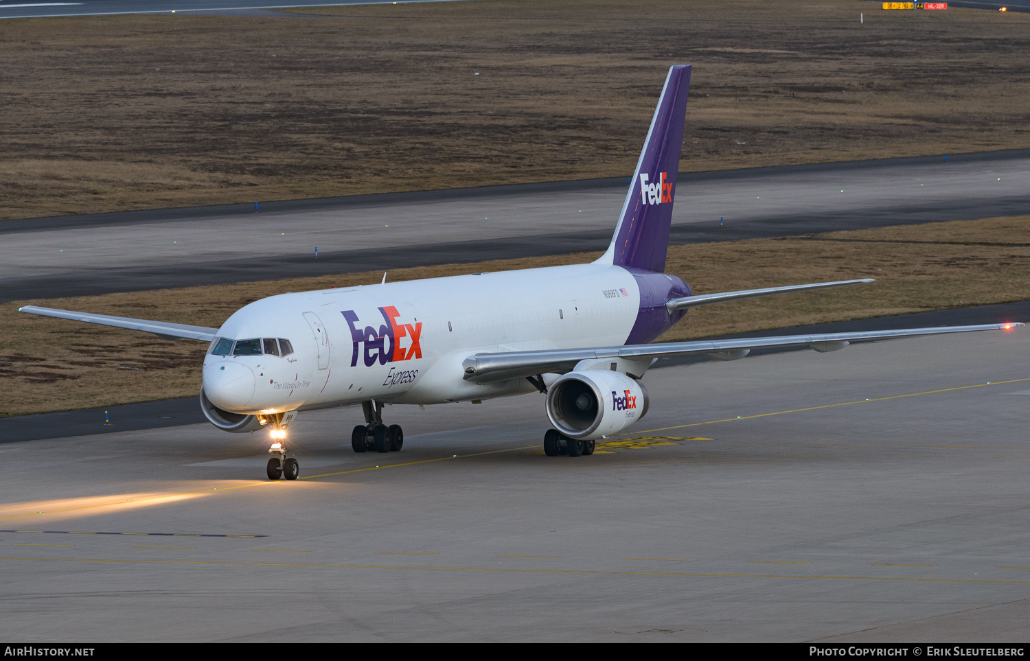 Aircraft Photo of N968FD | Boeing 757-28A(SF) | FedEx Express | AirHistory.net #340280