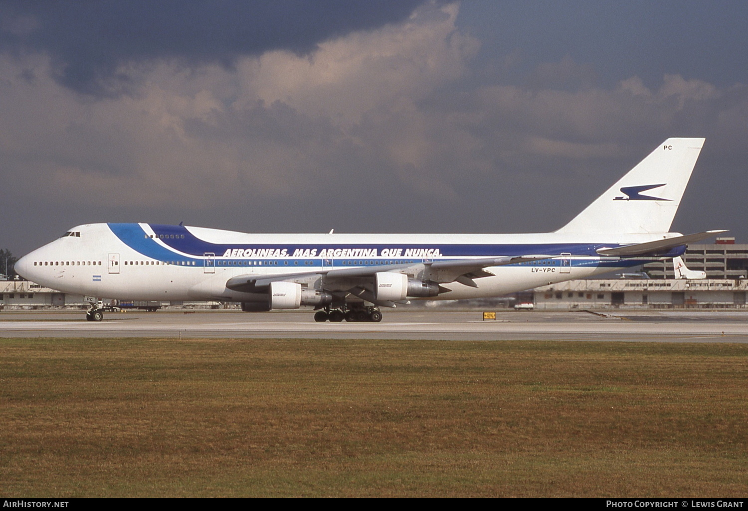 Aircraft Photo of LV-YPC | Boeing 747-212B | Aerolíneas Argentinas | AirHistory.net #340316