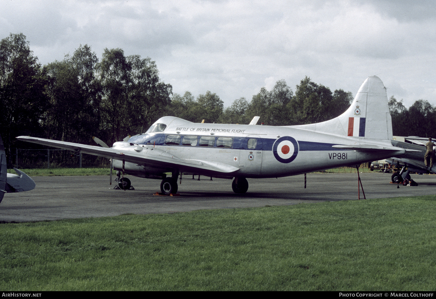 Aircraft Photo of VP981 | De Havilland D.H. 104 Devon C2/2 | UK - Air Force | AirHistory.net #340336