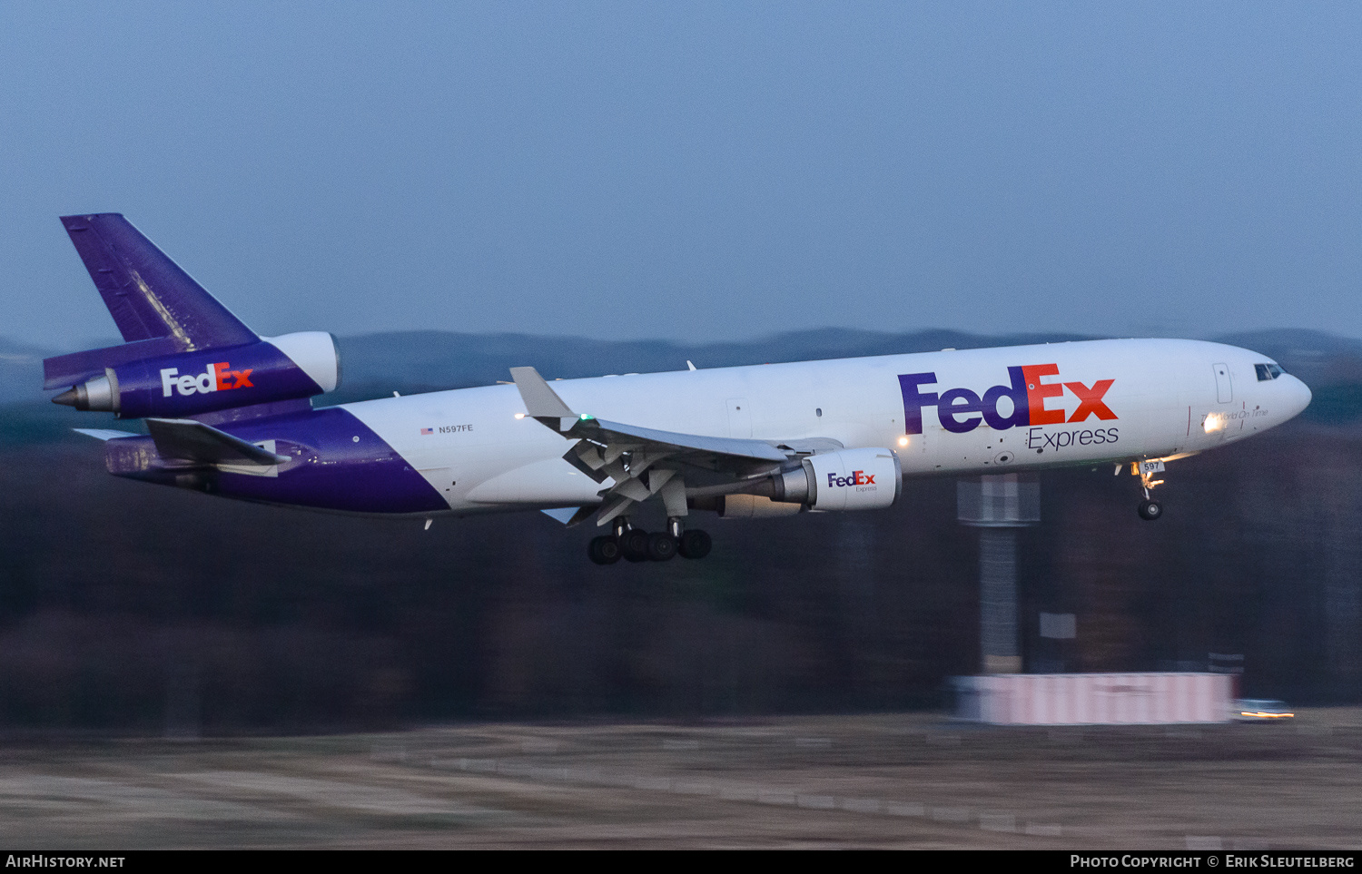 Aircraft Photo of N597FE | McDonnell Douglas MD-11F | FedEx Express - Federal Express | AirHistory.net #340368