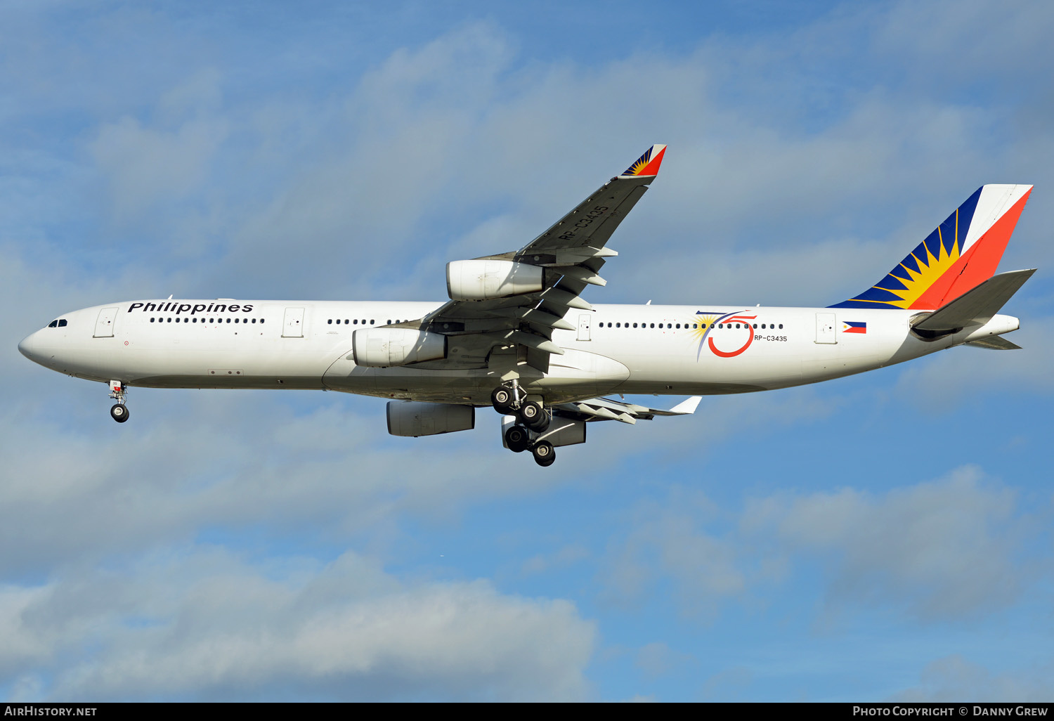 Aircraft Photo of RP-C3435 | Airbus A340-313X | Philippine Airlines | AirHistory.net #340384