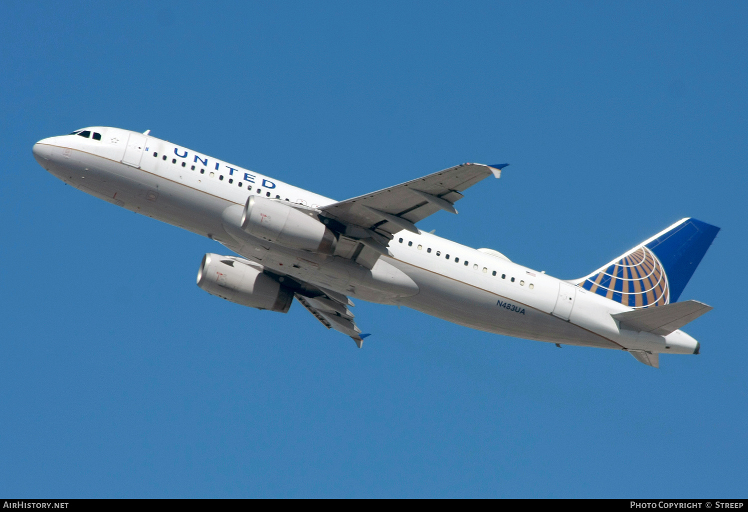 Aircraft Photo of N483UA | Airbus A320-232 | United Airlines | AirHistory.net #340550
