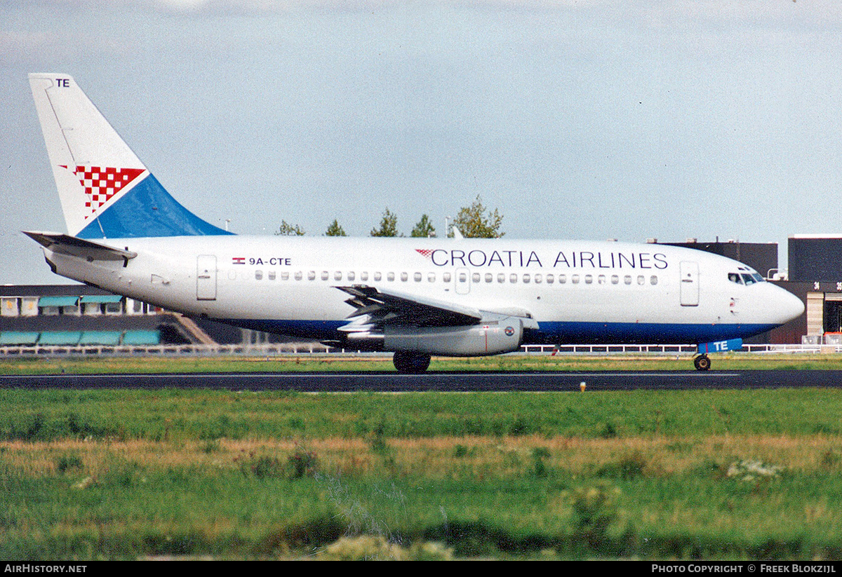 Aircraft Photo of 9A-CTE | Boeing 737-230/Adv | Croatia Airlines | AirHistory.net #340571