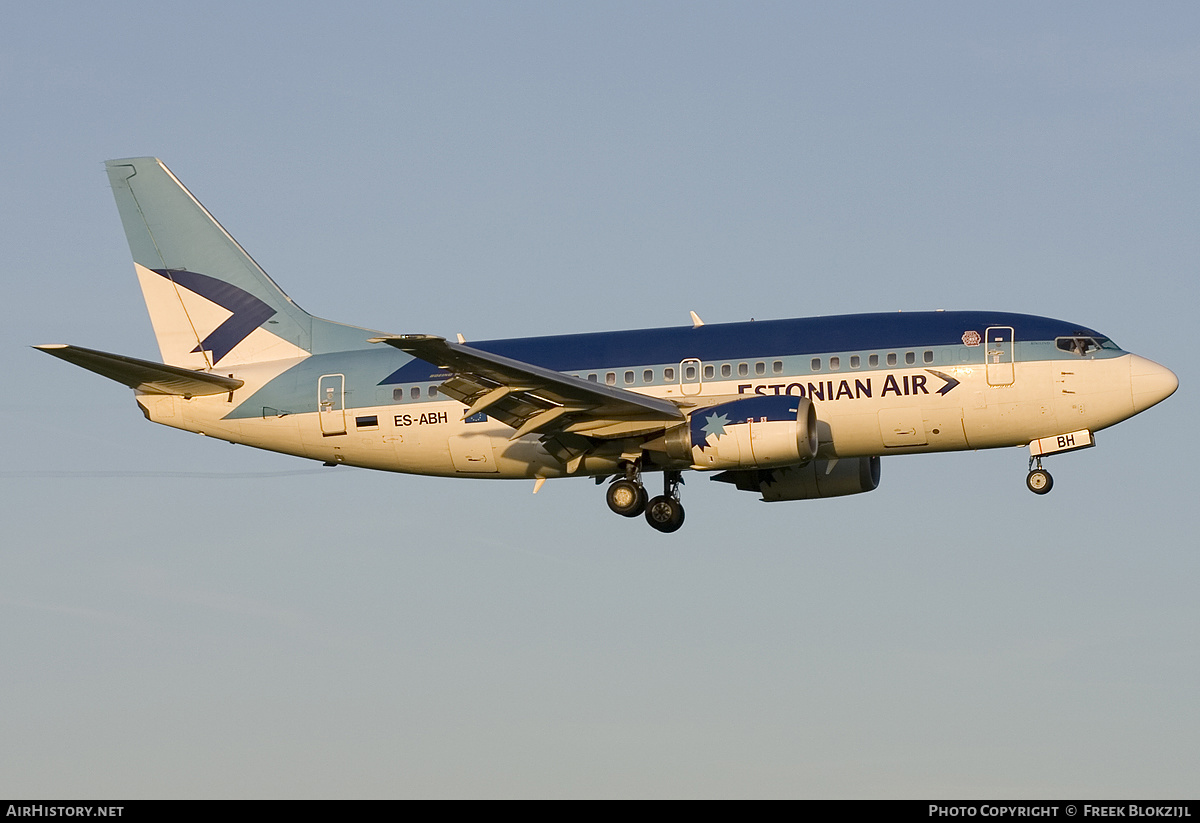 Aircraft Photo of ES-ABH | Boeing 737-53S | Estonian Air | AirHistory.net #340649