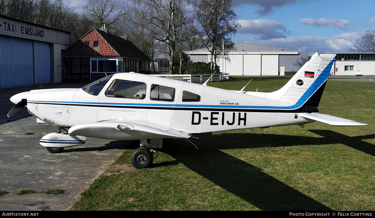 Aircraft Photo of D-EIJH | Piper PA-28-181 Archer II | VAP Flugschule | AirHistory.net #340678