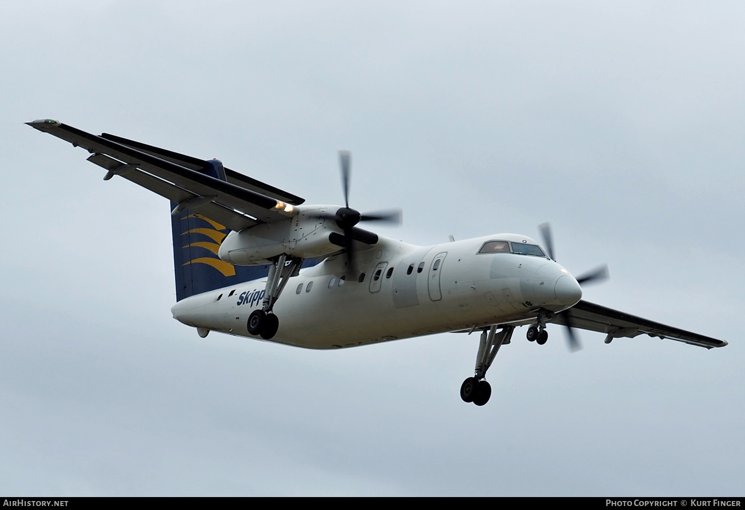 Aircraft Photo of VH-XFQ | De Havilland Canada DHC-8-106 Dash 8 | Skippers Aviation | AirHistory.net #340685