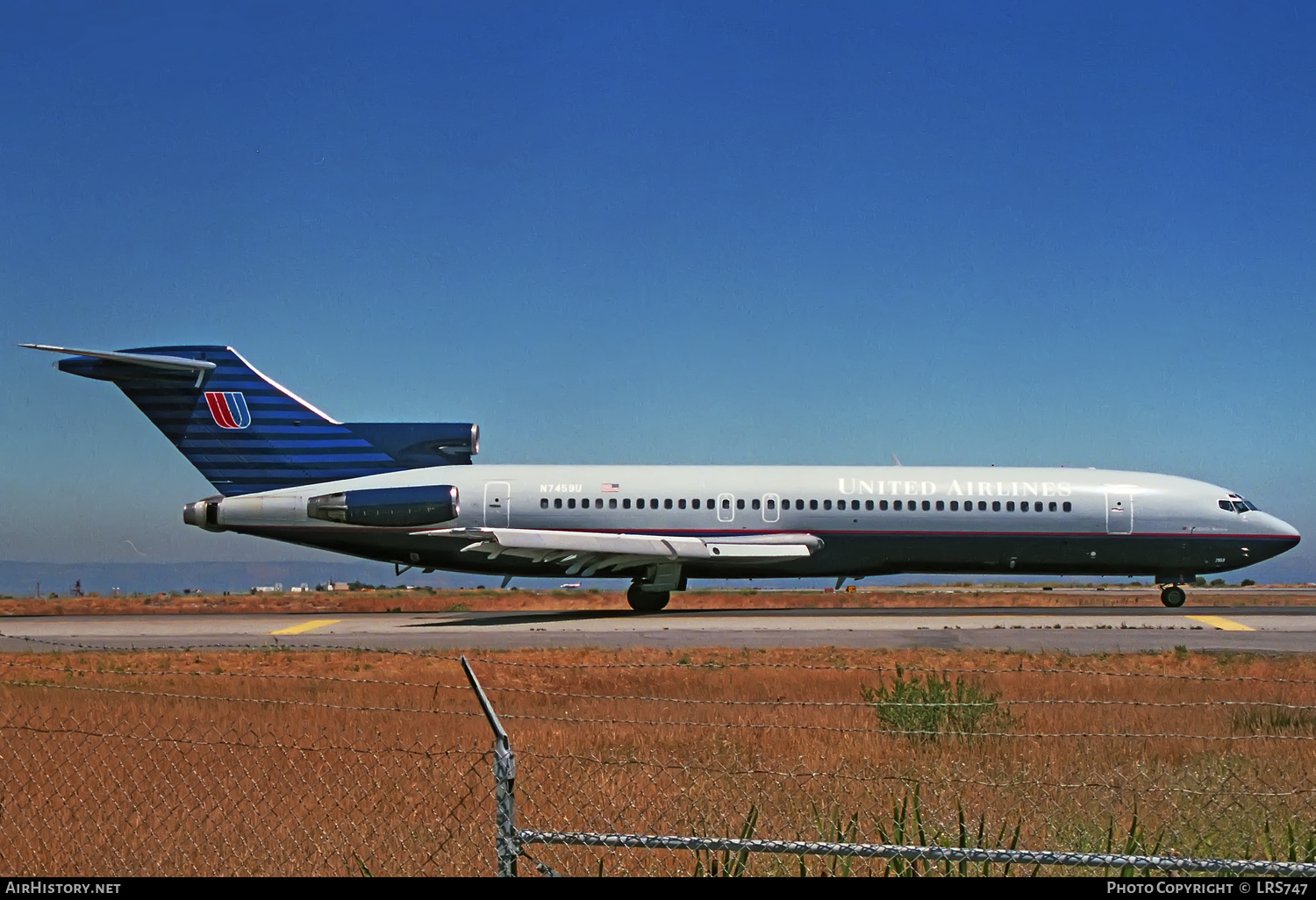 Aircraft Photo of N7459U | Boeing 727-222/Adv | United Airlines | AirHistory.net #340699