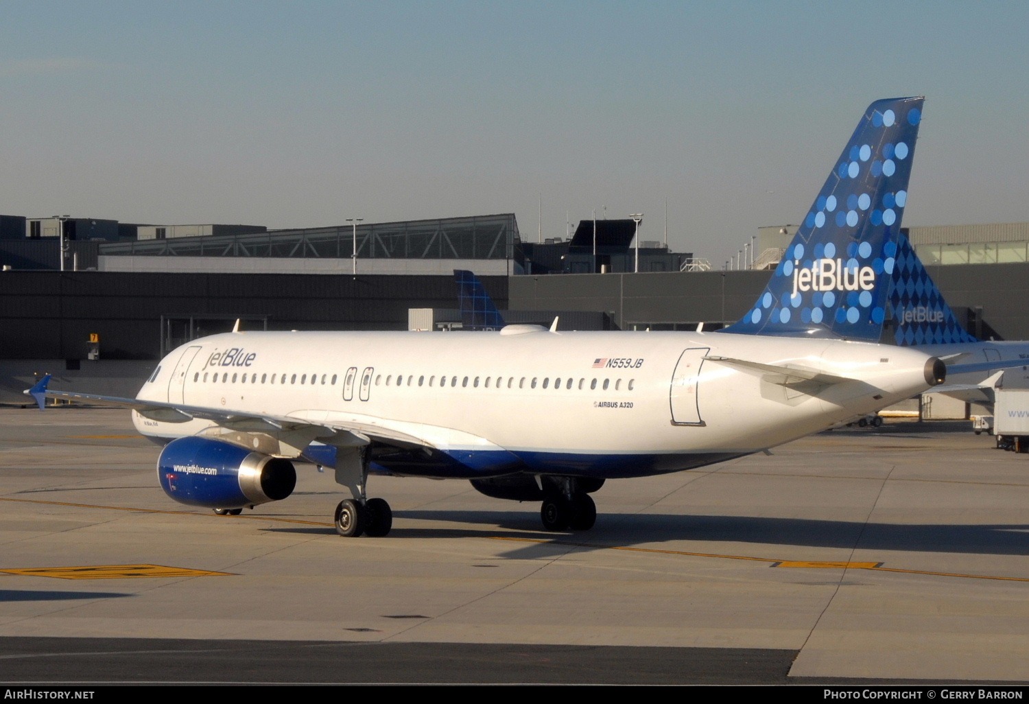 Aircraft Photo of N559JB | Airbus A320-232 | JetBlue Airways | AirHistory.net #340783