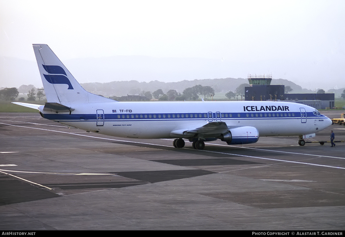 Aircraft Photo of TF-FID | Boeing 737-408 | Icelandair | AirHistory.net #340881