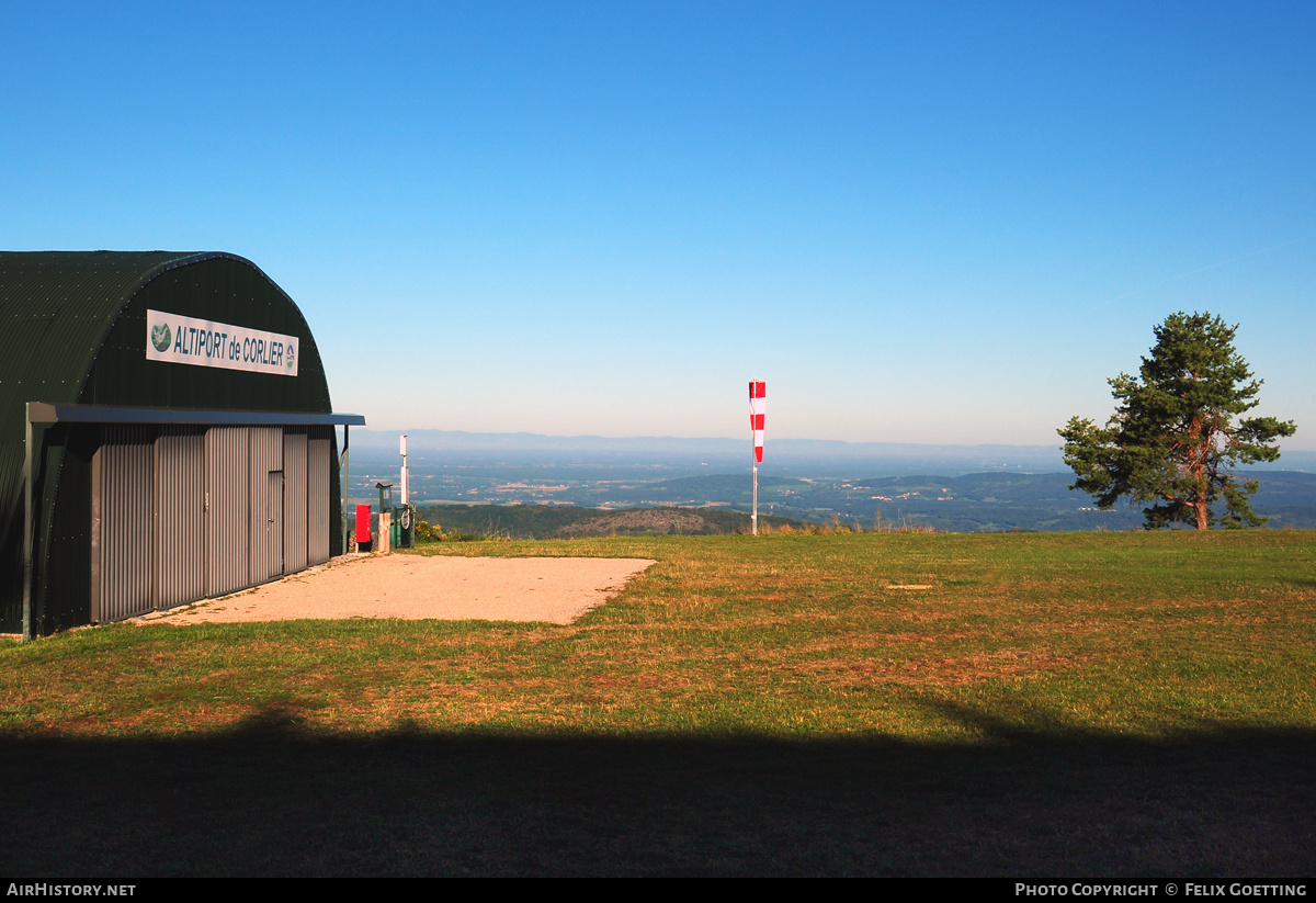 Airport photo of Corlier (LFJD) in France | AirHistory.net #340914